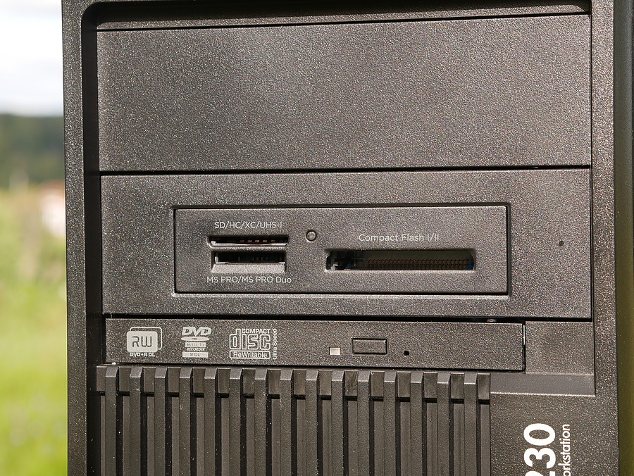 HP Z230