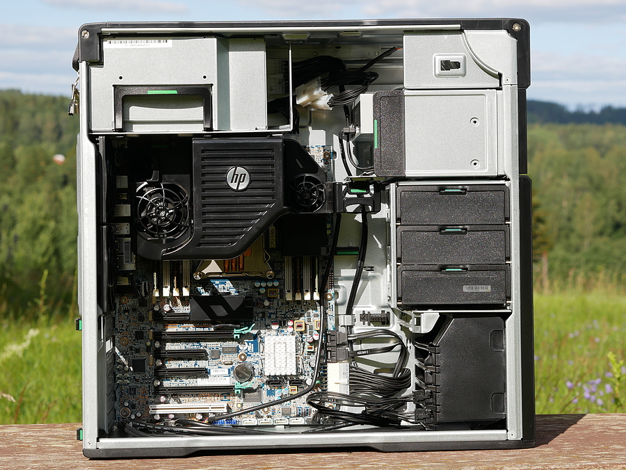 HP Z620